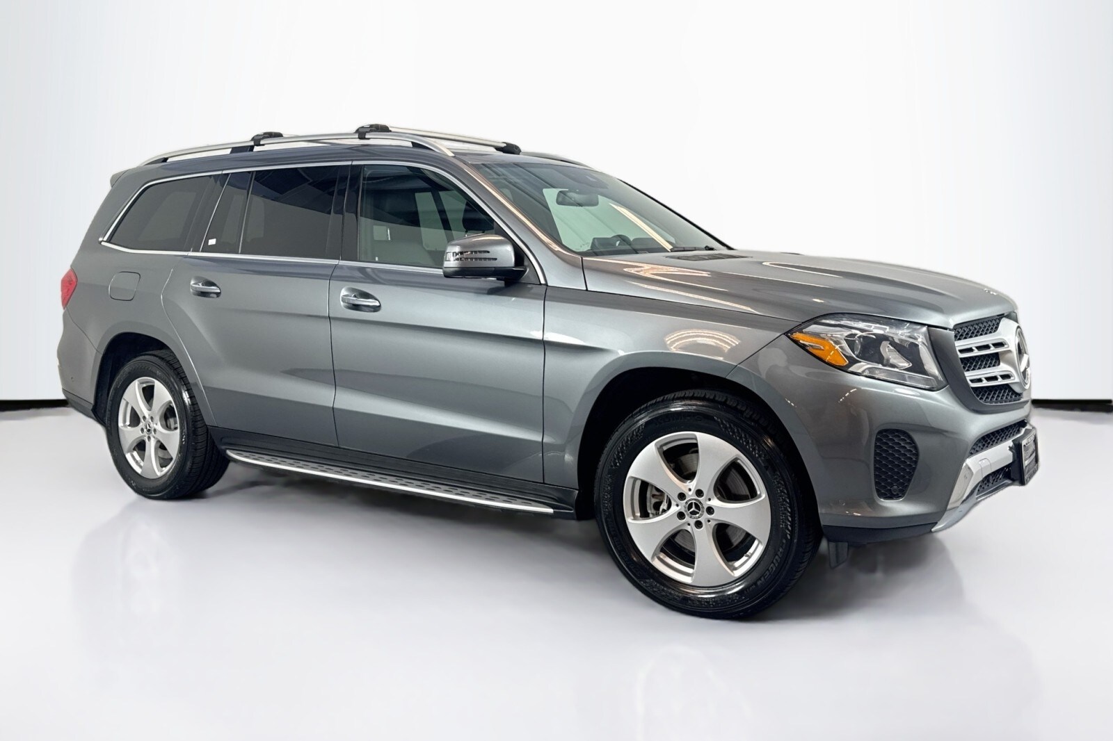 2019 Mercedes Benz GLS 450 photo 3
