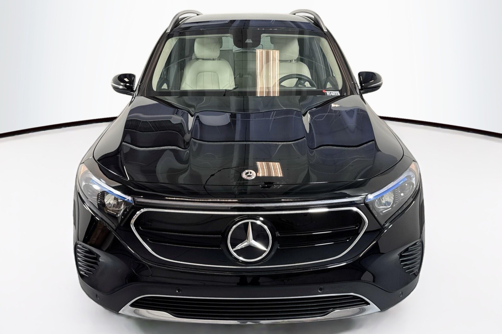 2023 Mercedes Benz EQB photo 2