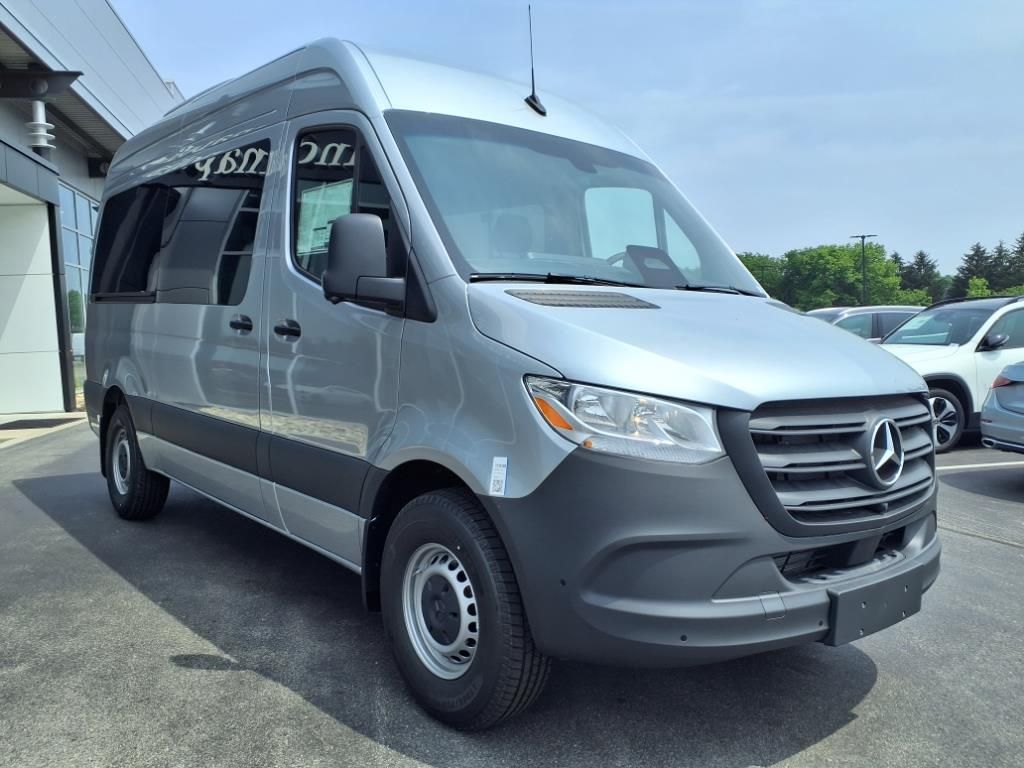 2025 Mercedes-Benz Sprinter Passenger Van Base - Photo 8