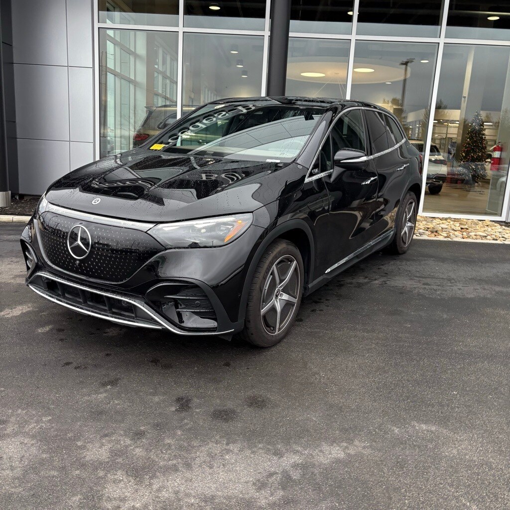 2023 Mercedes Benz EQE SUV 350 4MATIC photo 3