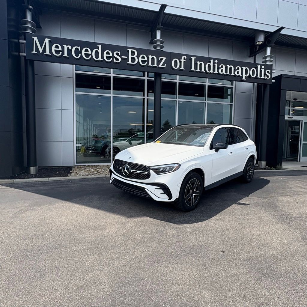2023 Mercedes-Benz GLC GLC 300 4MATIC's photo