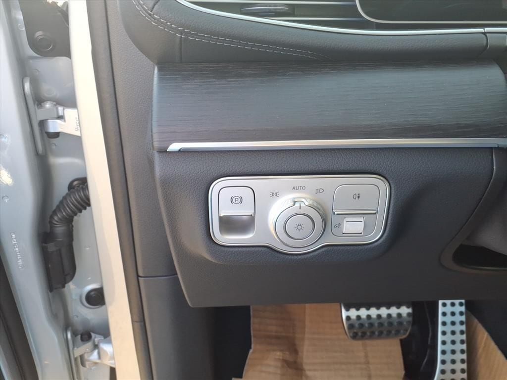 2026 Mercedes-Benz GLS Base - Photo 17