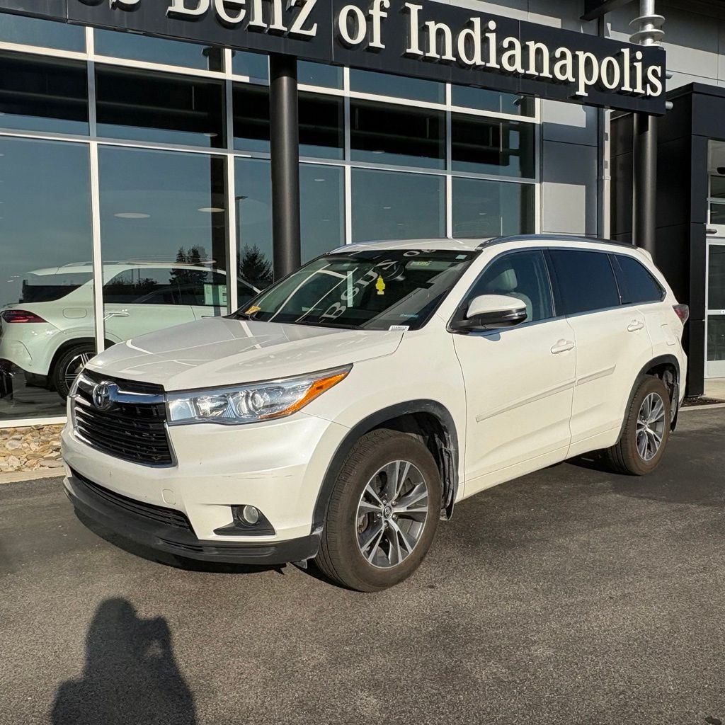 Used 2016 Toyota Highlander XLE V6 SUV