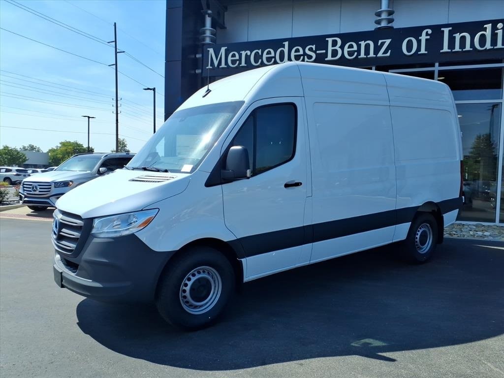 New 2025 Mercedes-Benz Sprinter 2500 Standard Roof 4-Cyl Diesel Van Cargo Van