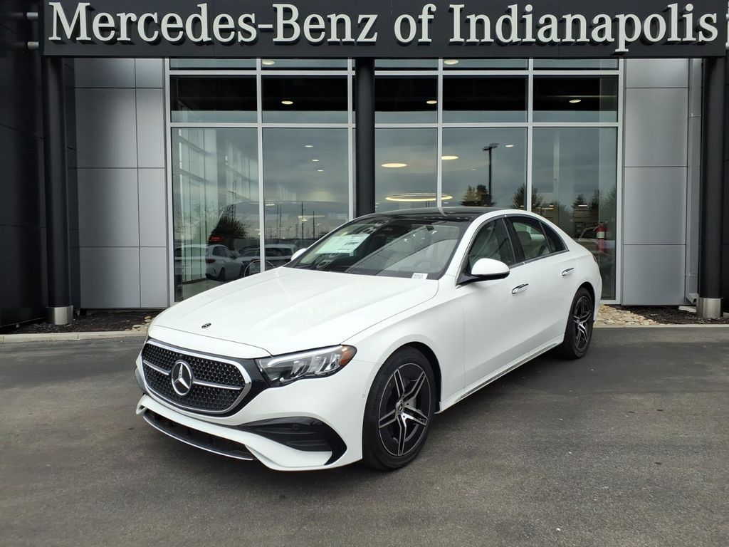 2026 Mercedes-Benz E-Class E450 4MATIC's photo