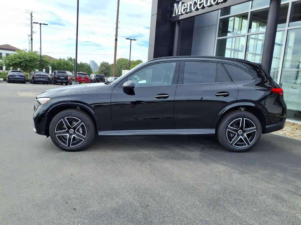 New 2027 Mercedes-Benz GLC 300 SUV