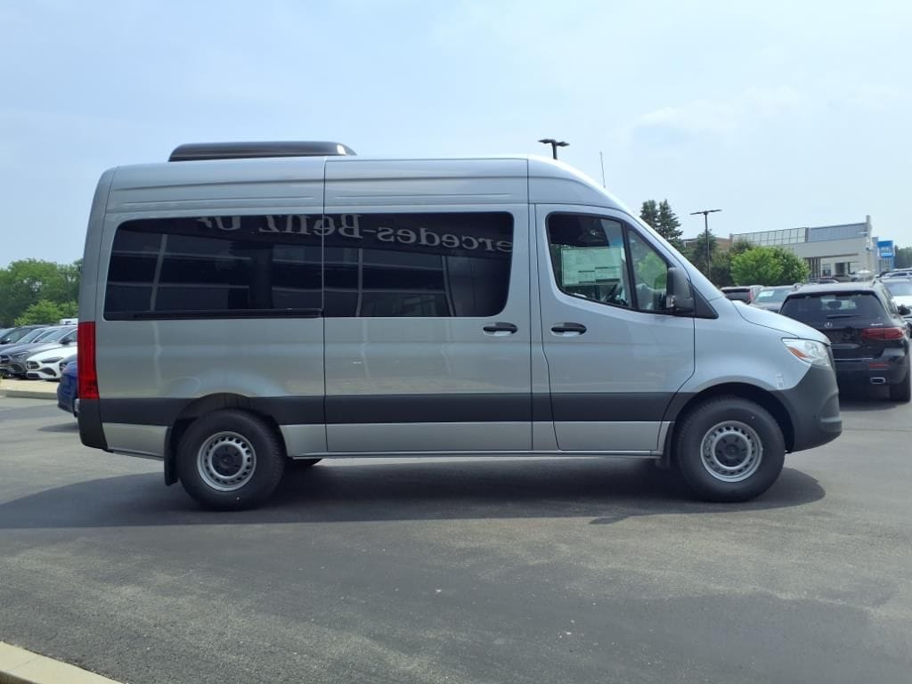 2025 Mercedes-Benz Sprinter Passenger Van Base - Photo 7