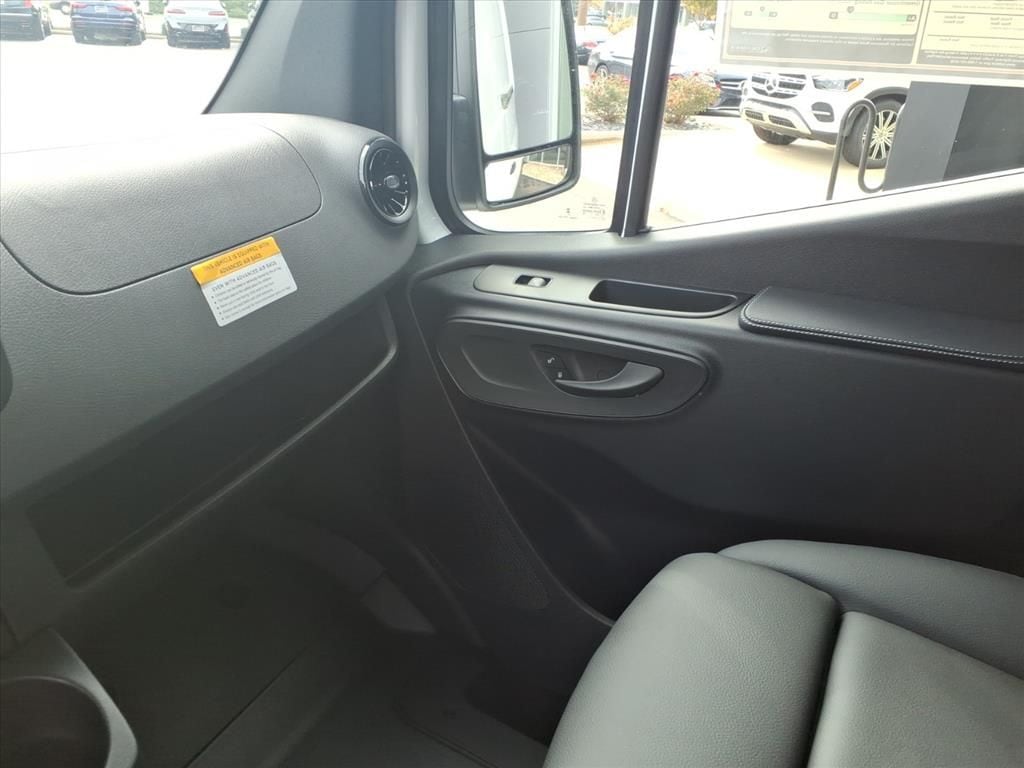 2026 Mercedes-Benz Sprinter Cargo Van Base - Photo 23