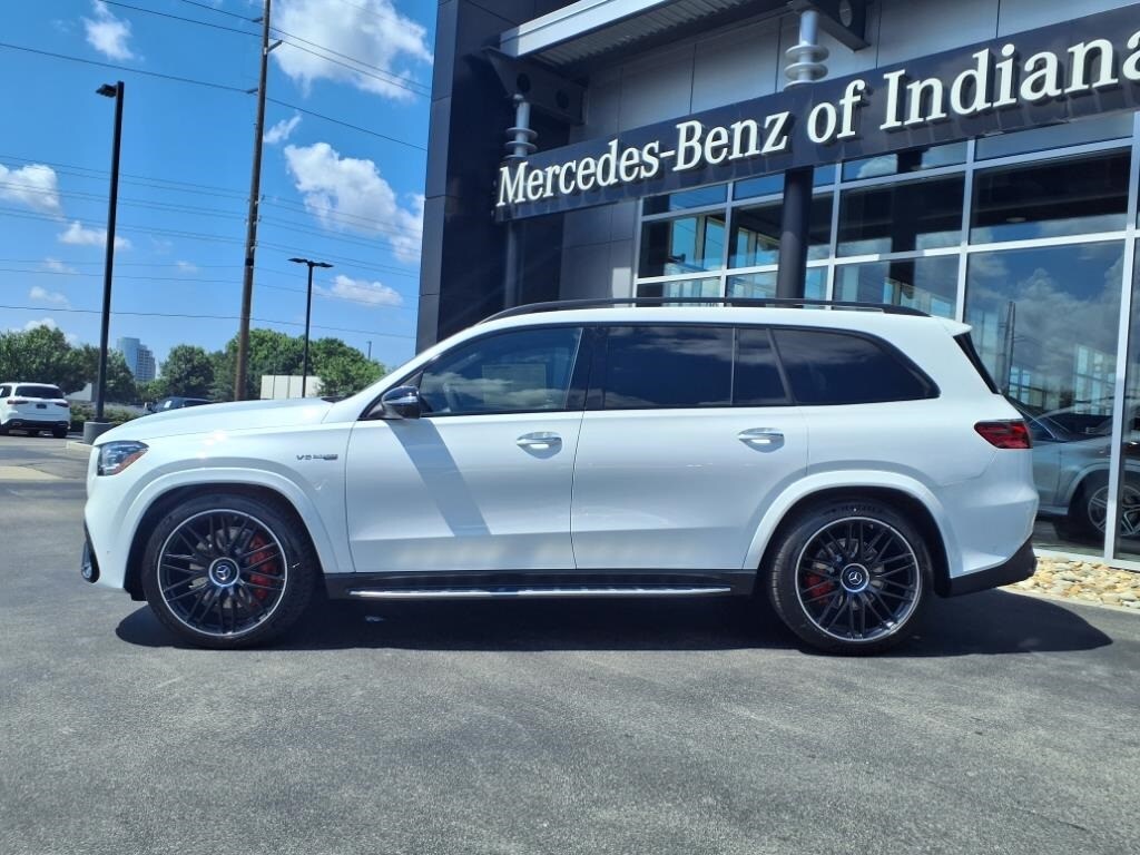 2025 Mercedes Benz GLS AMG 63 4MATIC photo 3