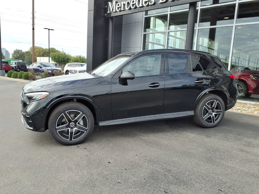 New 2027 Mercedes-Benz GLC 300 SUV