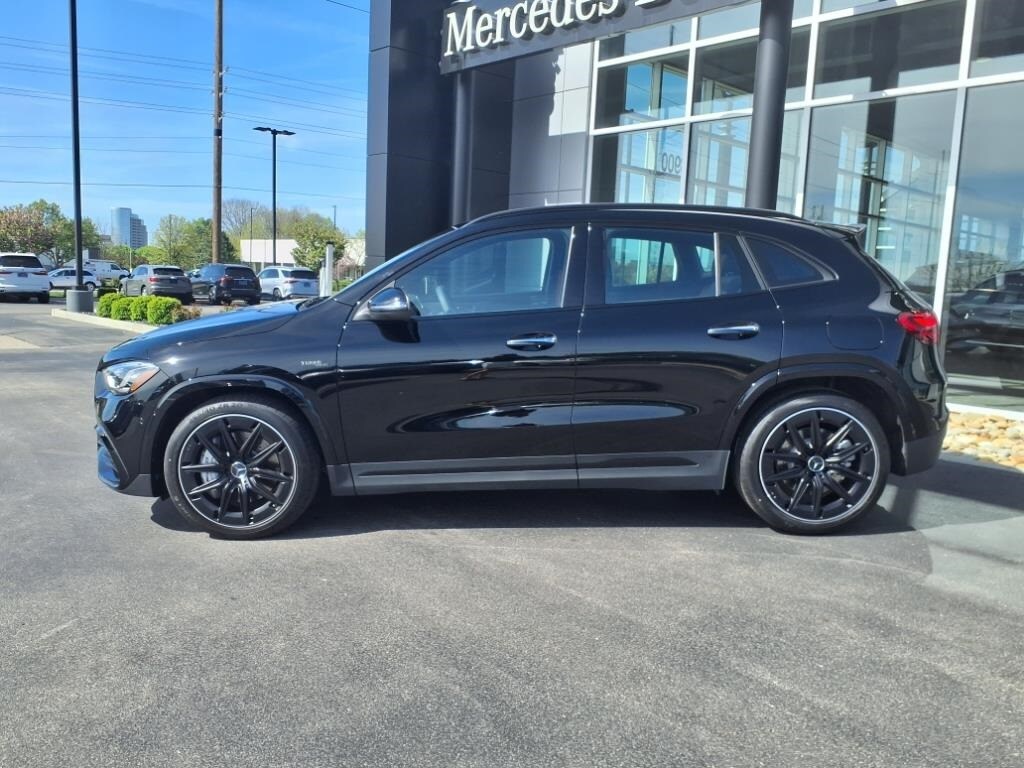 2025 Mercedes Benz GLA AMG 35 4MATIC photo 3