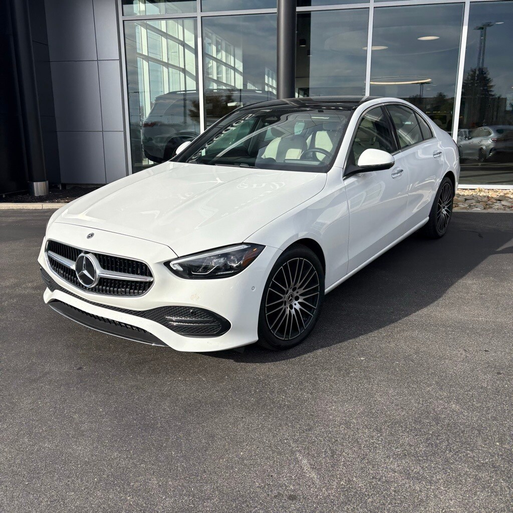 2025 Mercedes Benz C 300 Sedan photo 4