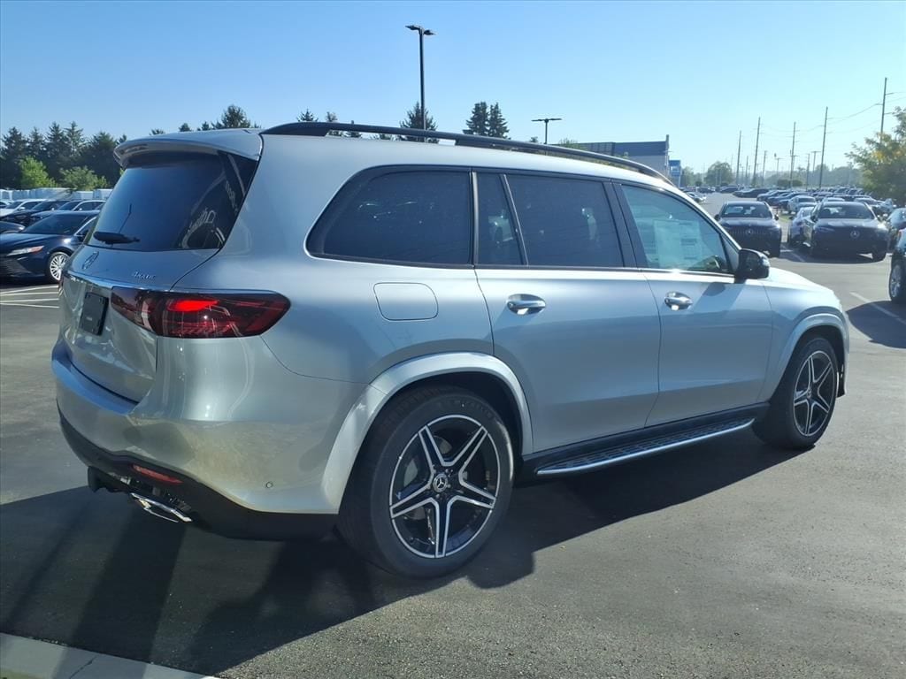 2026 Mercedes-Benz GLS Base - Photo 6