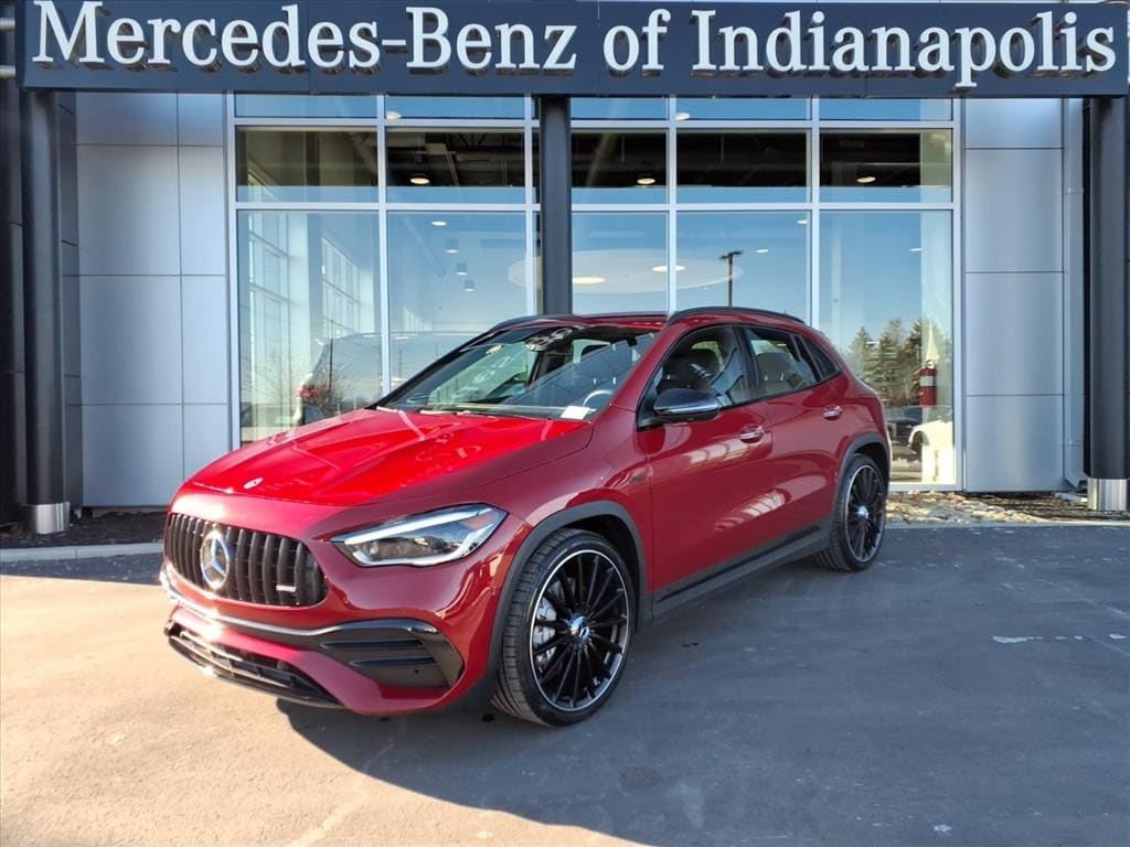 2023 Mercedes-Benz GLA Base's photo