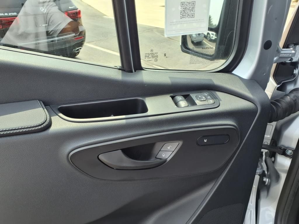 2025 Mercedes-Benz Sprinter Passenger Van Base - Photo 12