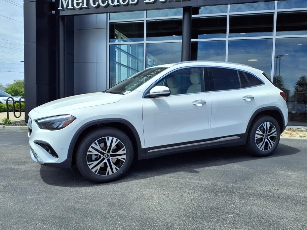 2025 Mercedes Benz GLA 250 4MATIC photo 2