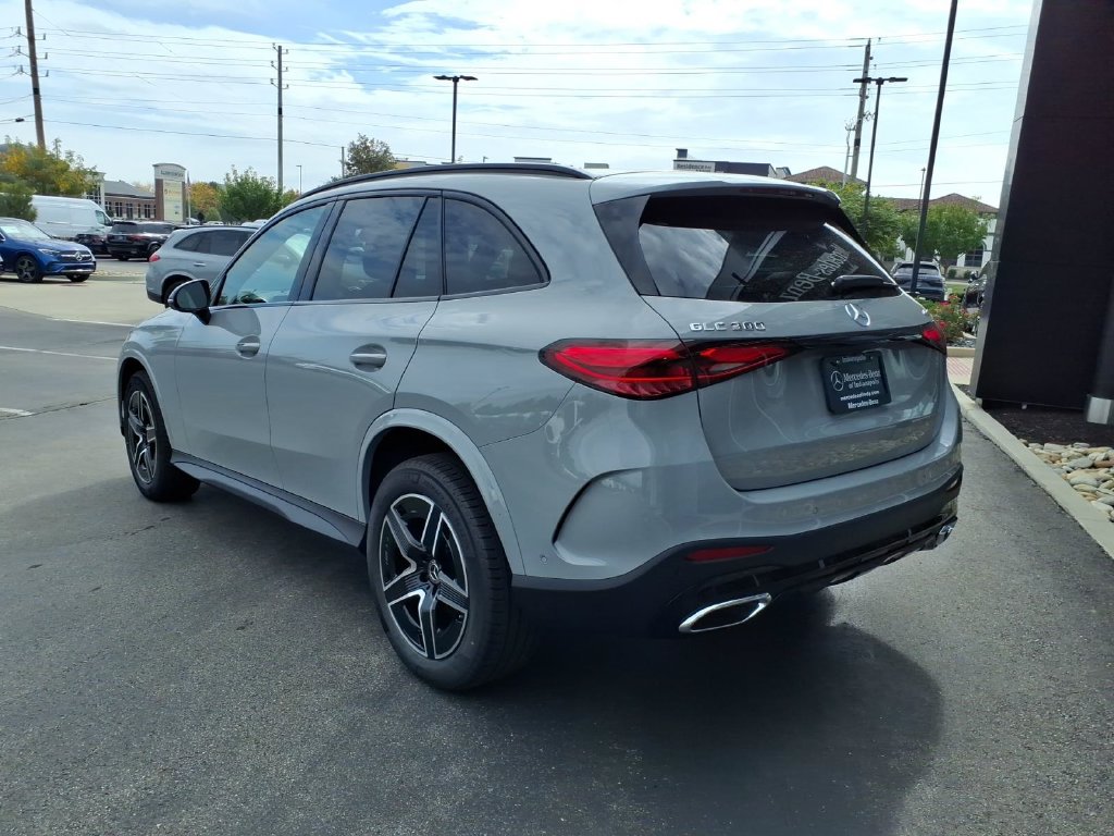New 2027 Mercedes-Benz GLC 300 SUV