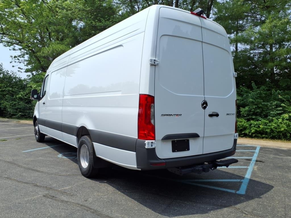 New 2025 Mercedes-Benz Sprinter 3500XD High Roof 4-Cyl Diesel HO Van Extended Cargo Van