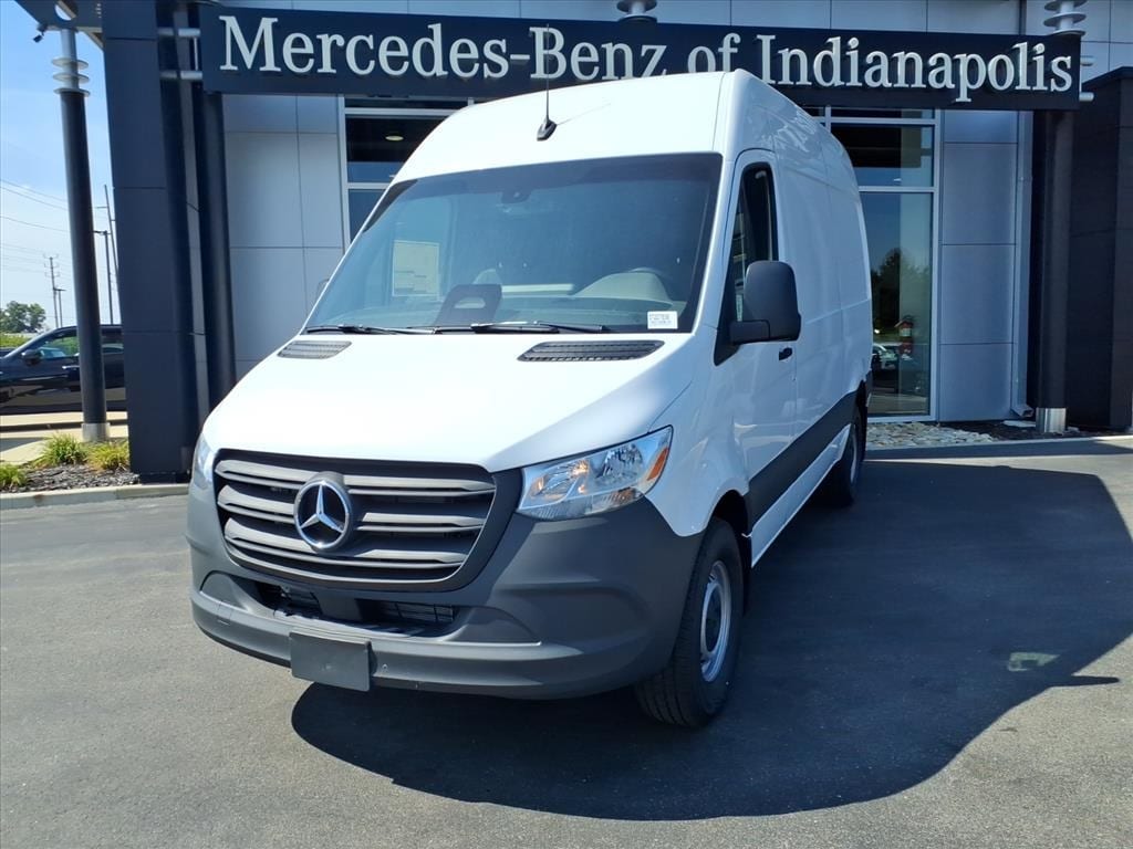 New 2025 Mercedes-Benz Sprinter 2500 Standard Roof 4-Cyl Diesel Van Cargo Van