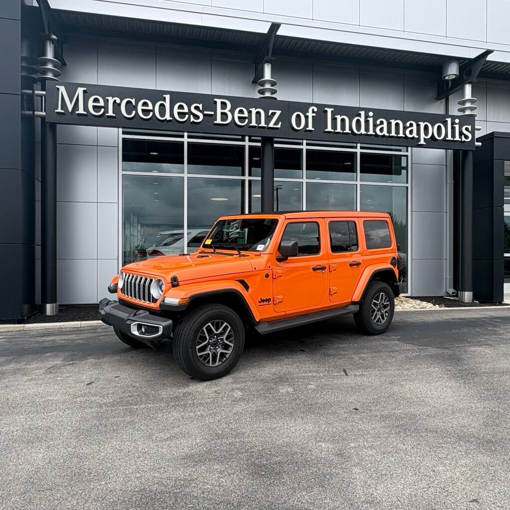 Used 2025 Jeep Wrangler Sahara SUV