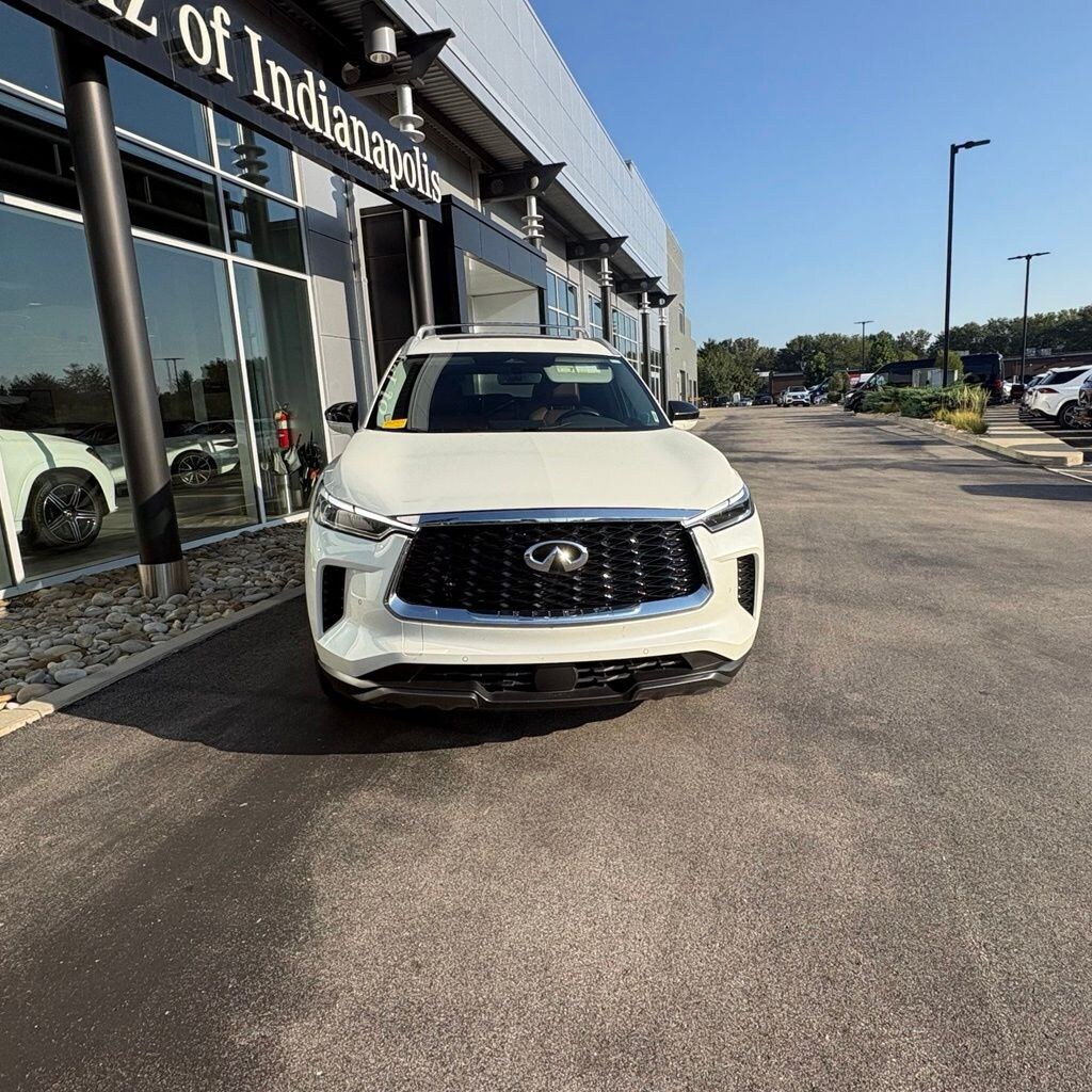 Used 2023 INFINITI QX60 Sensory SUV