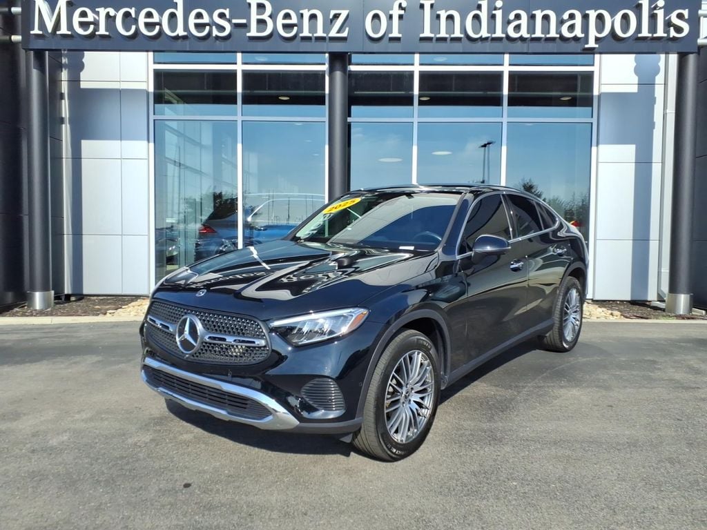 2025 Mercedes-Benz GLC