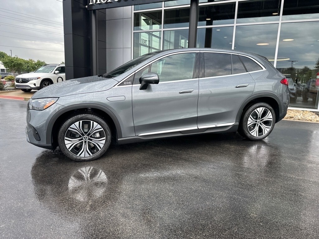 2026 Mercedes Benz EQE SUV 4MATIC photo 3