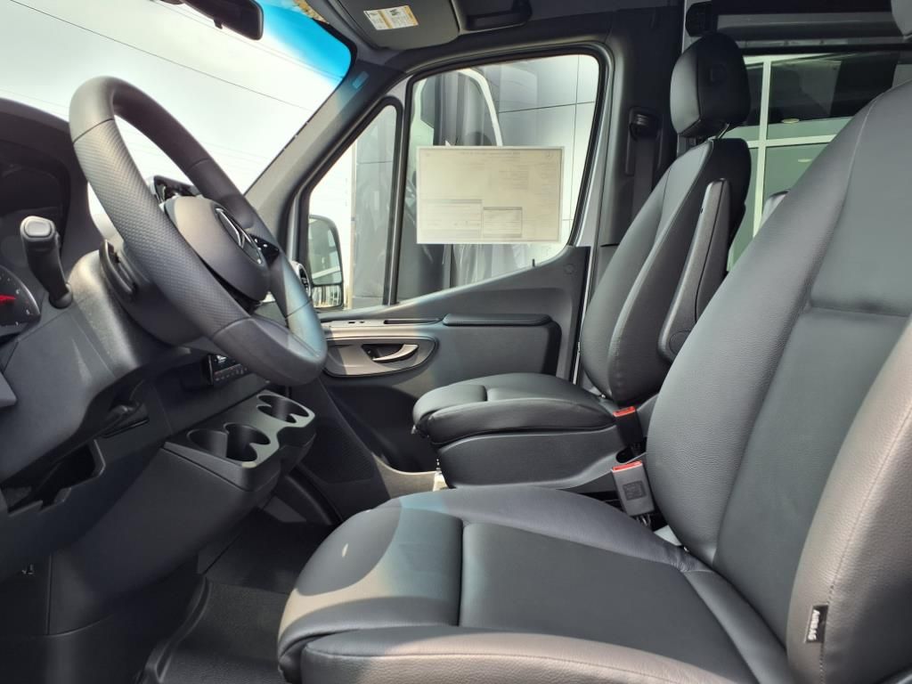 2025 Mercedes-Benz Sprinter Passenger Van Base - Photo 14