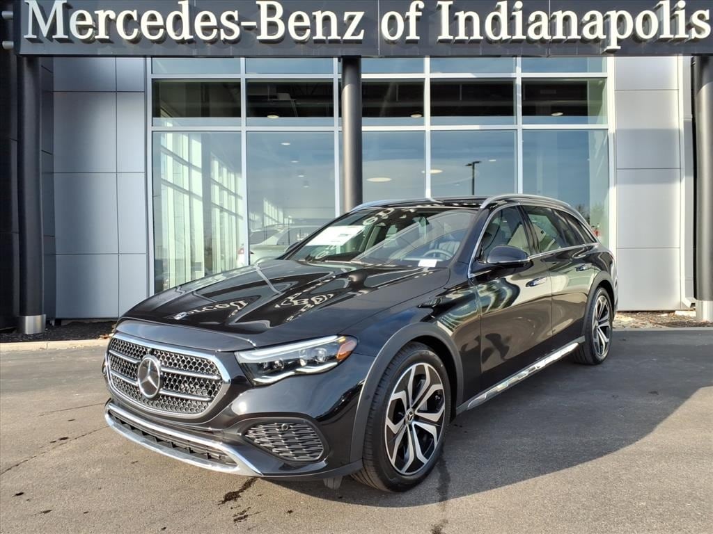 2026 Mercedes-Benz E-Class E450 All-Terrain's photo