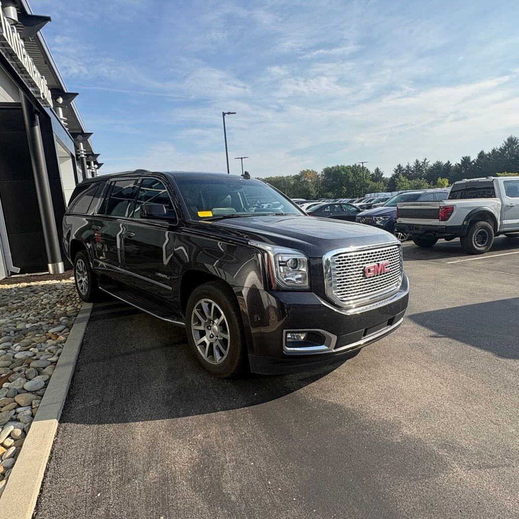 Used 2017 GMC Yukon XL Denali SUV