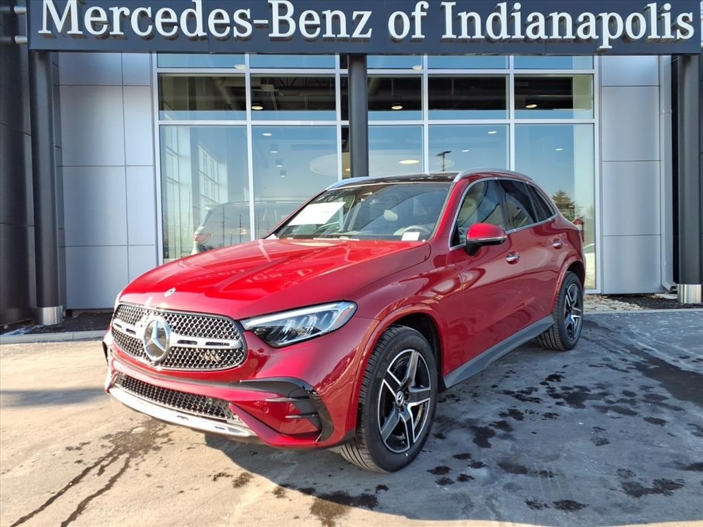 2026 Mercedes-Benz GLC Base's photo