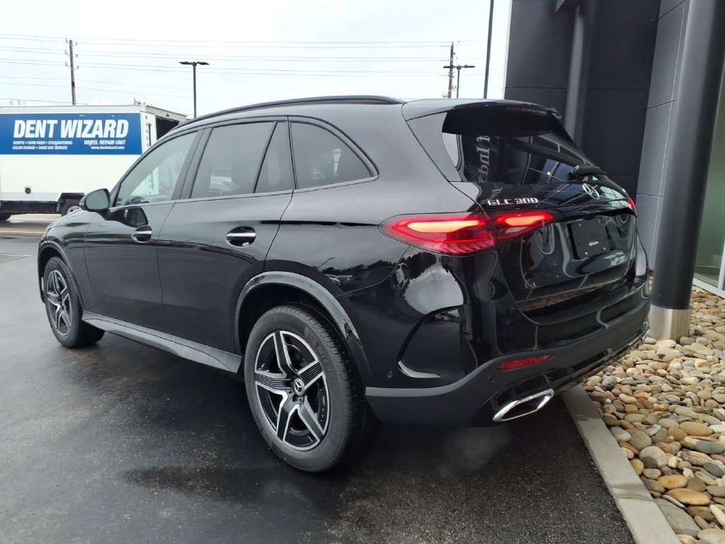 New 2027 Mercedes-Benz GLC 300 SUV