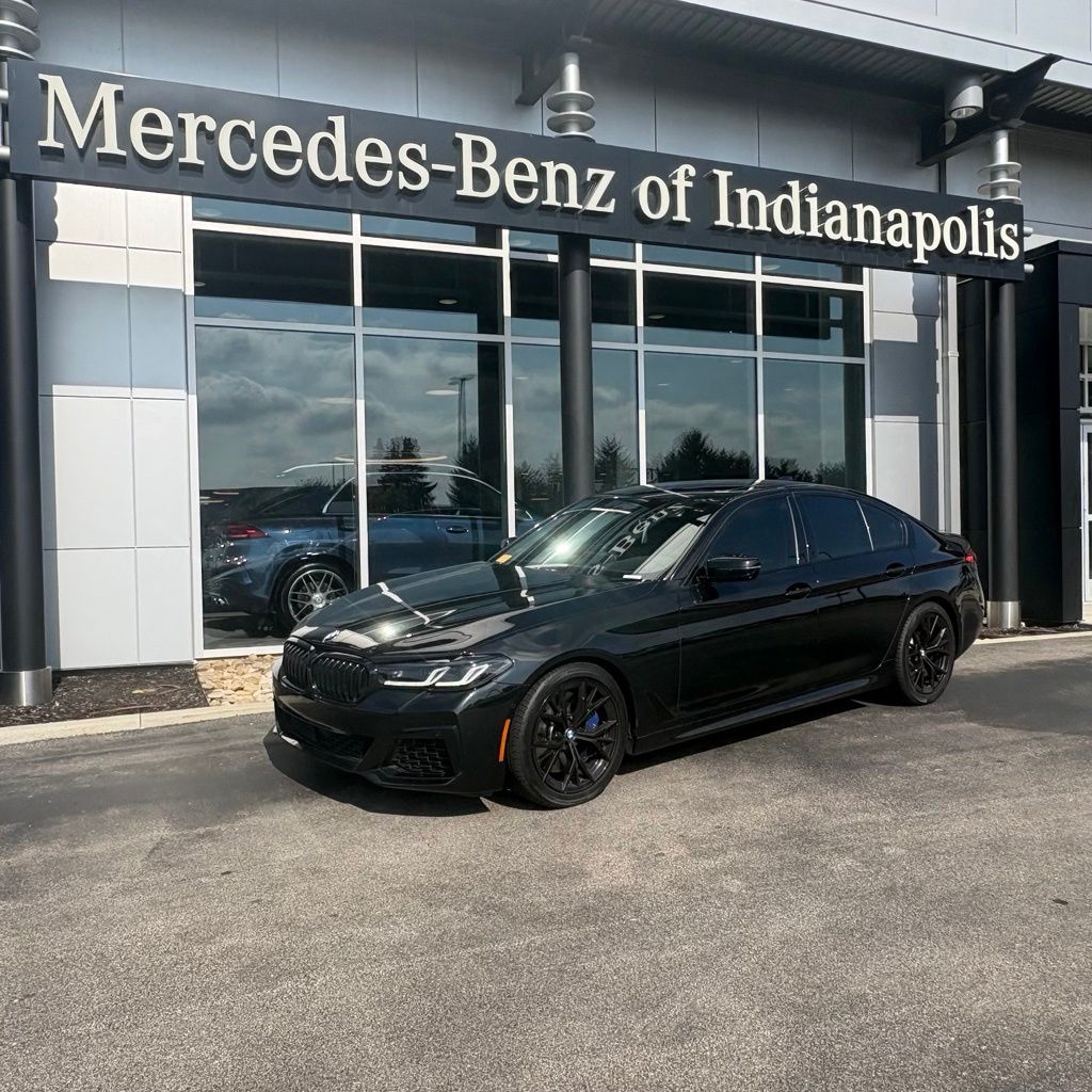 2021 BMW 5 Series M550i xDrive Sedan's photo