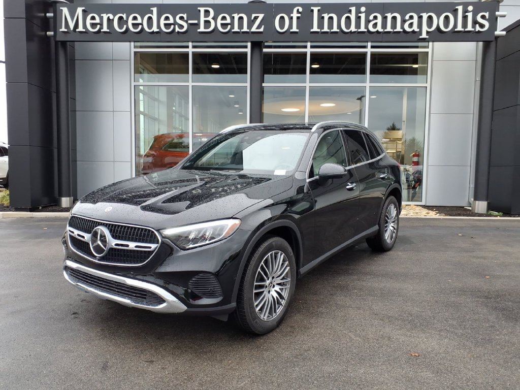 2025 Mercedes-Benz GLC