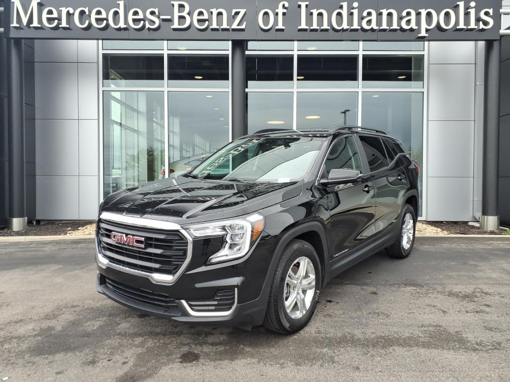 2022 GMC Terrain SLE FWD's photo