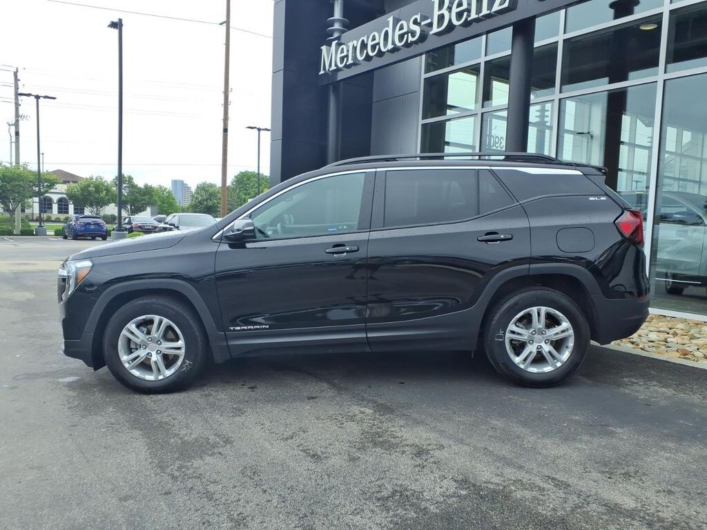 Used 2022 GMC Terrain SLE SUV