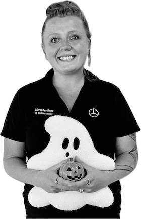 Staff member Becca Rossiter from ID_c736e9