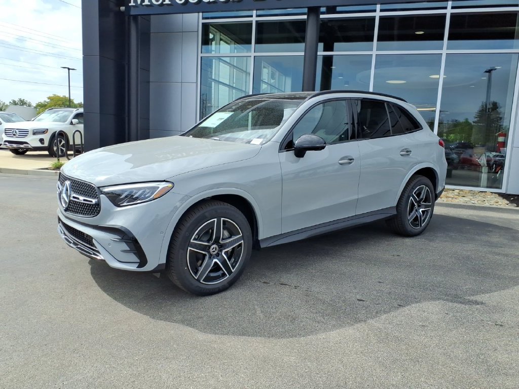 New 2027 Mercedes-Benz GLC 300 SUV
