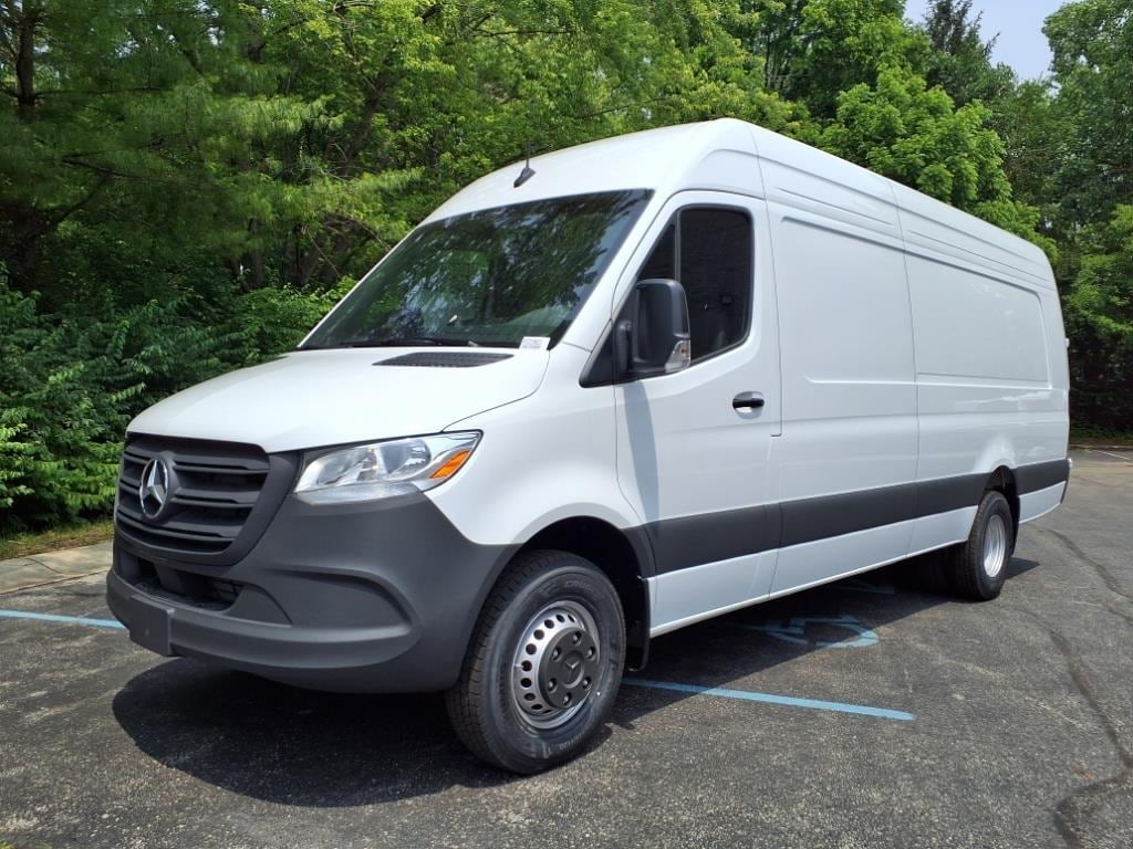 New 2025 Mercedes-Benz Sprinter 3500XD High Roof 4-Cyl Diesel HO Van Extended Cargo Van