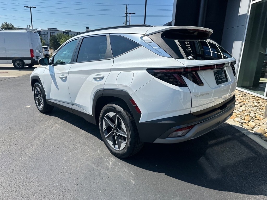 2025 Hyundai Tucson SEL Convenience photo 4
