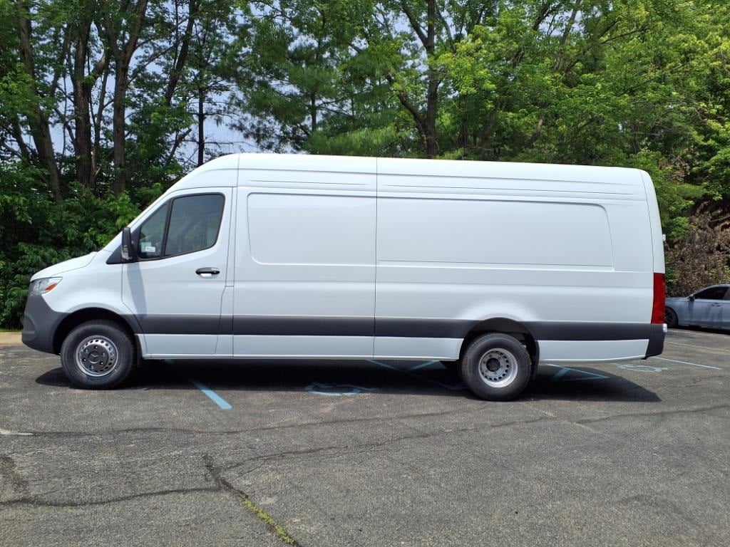 New 2025 Mercedes-Benz Sprinter 3500XD High Roof 4-Cyl Diesel HO Van Extended Cargo Van