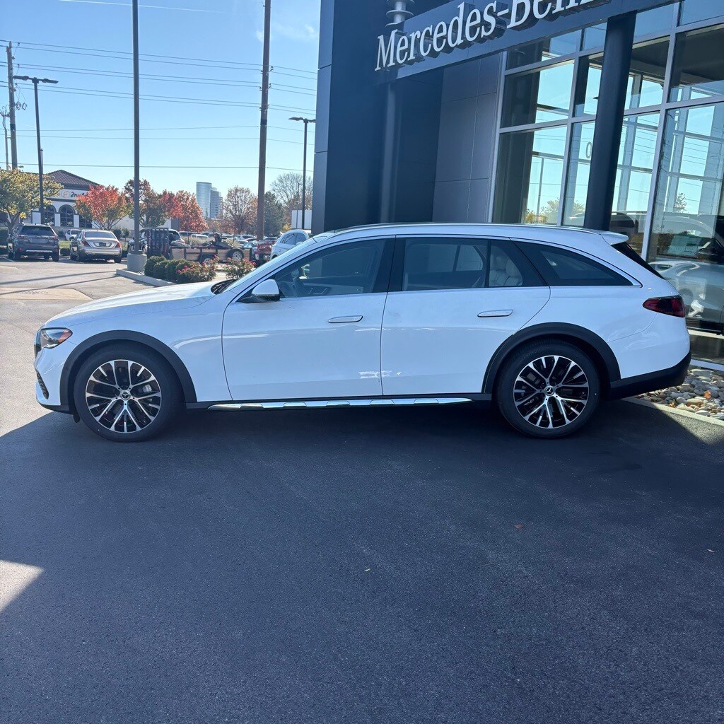 2025 Mercedes Benz E 450 4MATIC All-Terrain photo 3