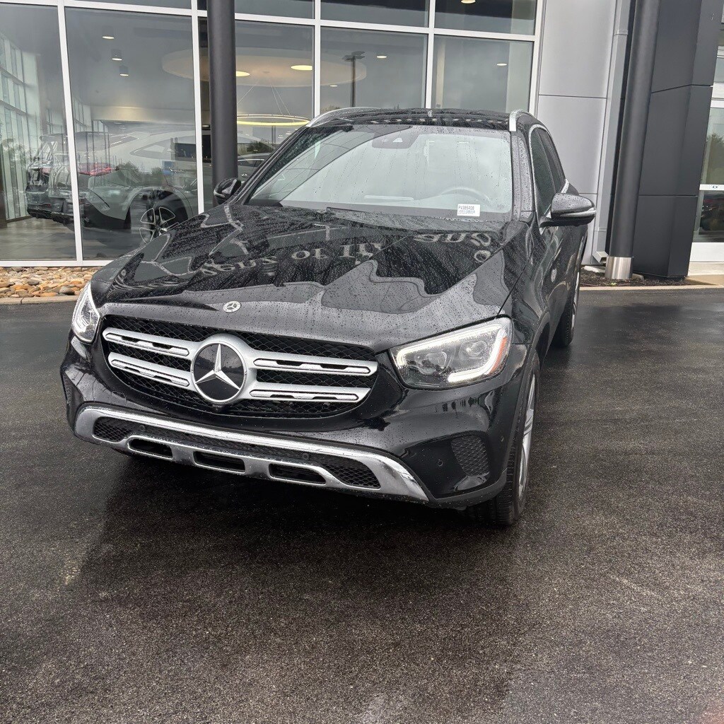 2022 Mercedes Benz GLC 300 4MATIC photo 4