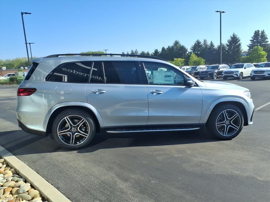 2026 Mercedes-Benz GLS Base - Photo 7