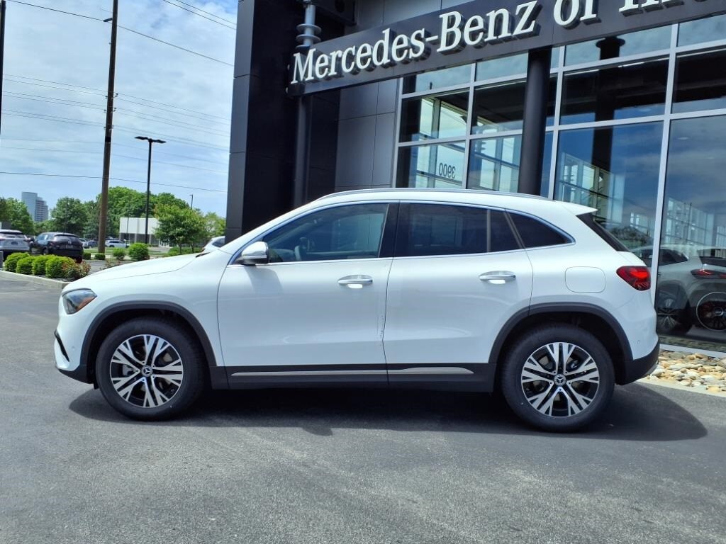 2025 Mercedes Benz GLA 250 4MATIC photo 3