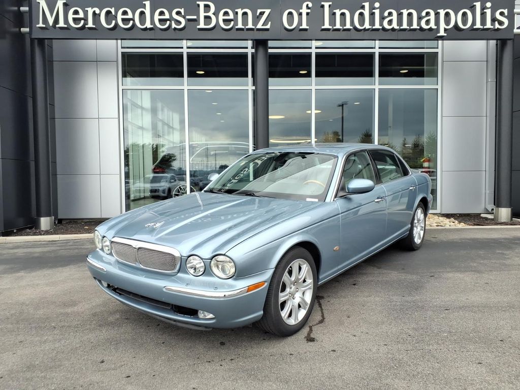 2006 Jaguar XJ XJ8 L's photo