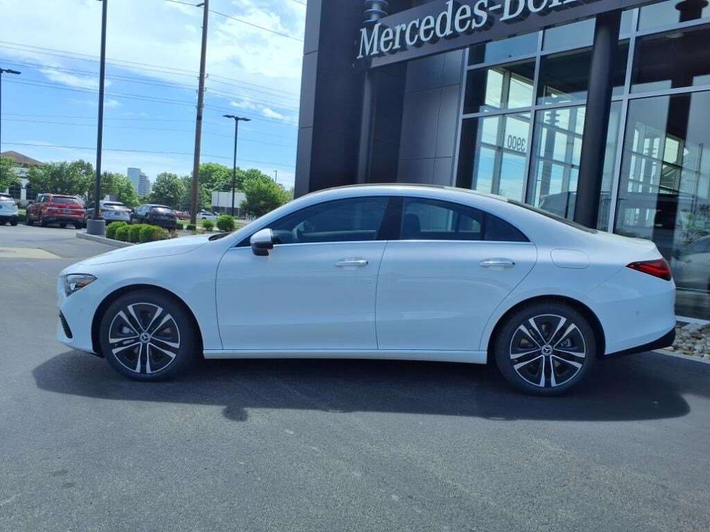 2025 Mercedes Benz CLA 250 4MATIC photo 3