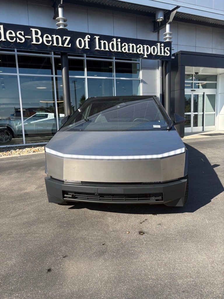 Used 2024 Tesla Cybertruck Base with VIN 7G2CEHED4RA035898 for sale in Northfield, Minnesota