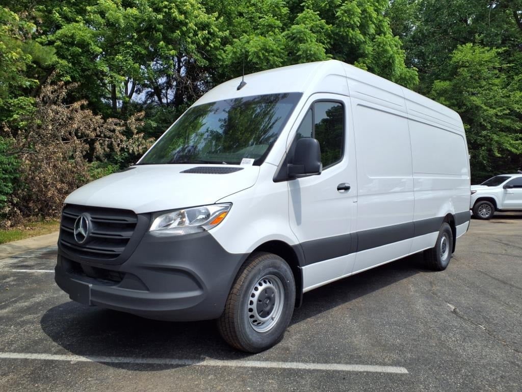New 2025 Mercedes-Benz Sprinter 2500 High Roof 4-Cyl Diesel HO Van Cargo Van
