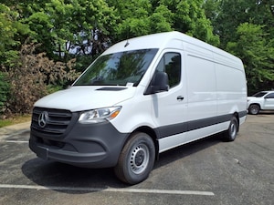 2025 Mercedes-Benz Sprinter 2500 High Roof 4-Cyl Diesel HO Van Cargo Van